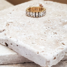 Load image into Gallery viewer, Cupid Band Ring
